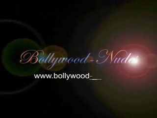 Bollywood ritual daripada nafsu dan menari manakala dia adalah sahaja